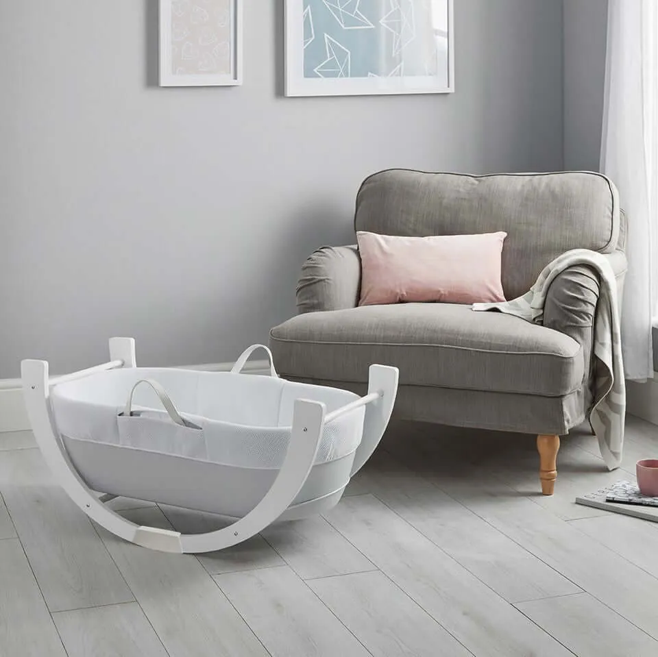 Shnuggle Dreami moseskurv med stativ pebble grey