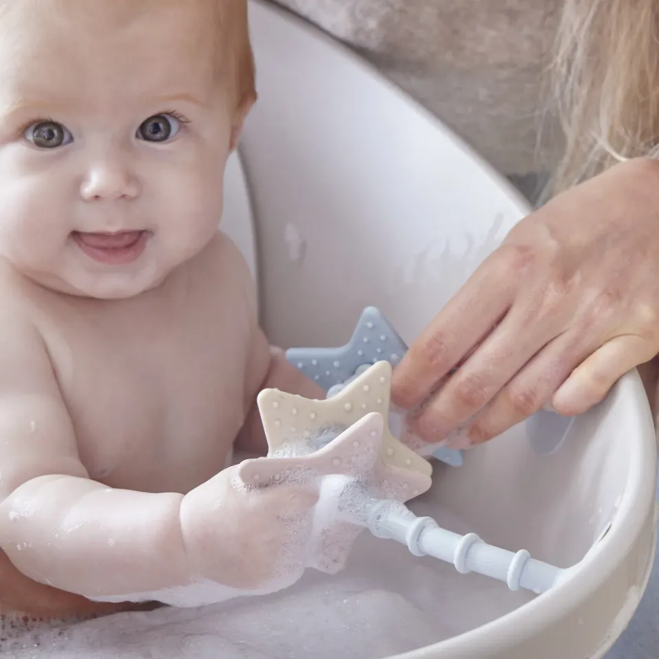 Shnuggle Stick n Play sanselegetøj stjerne silikone